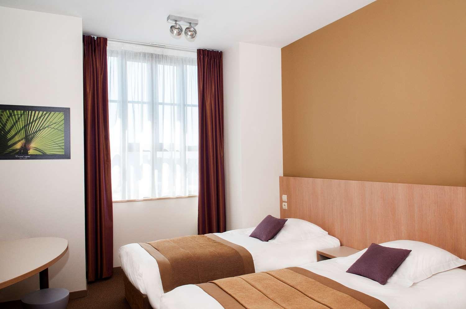 Best Western Plus Hotel Colbert Châteauroux Exterior foto